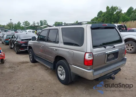 2002 Toyota 4Runner Sr5 V6 z USA, uszkodzony, nr VIN JT3GN86R120240511